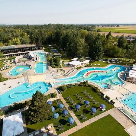 Johannesbad Hotel Phoenix บาดฟึสซิง ภายนอก รูปภาพ