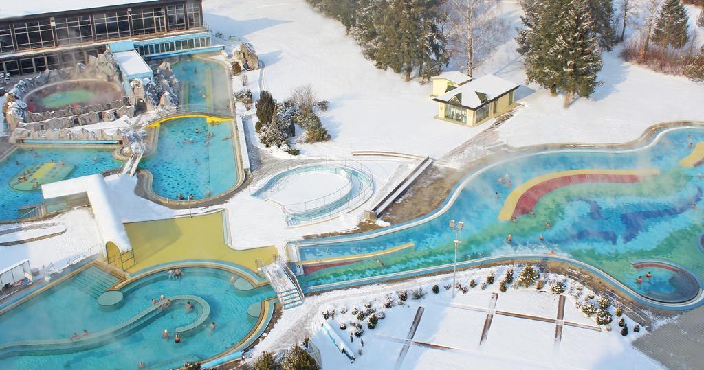 Johannesbad Hotel Phoenix บาดฟึสซิง ภายนอก รูปภาพ