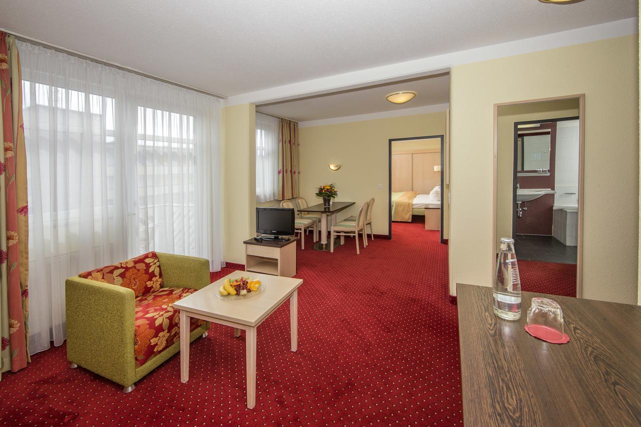Johannesbad Hotel Phoenix บาดฟึสซิง ภายนอก รูปภาพ